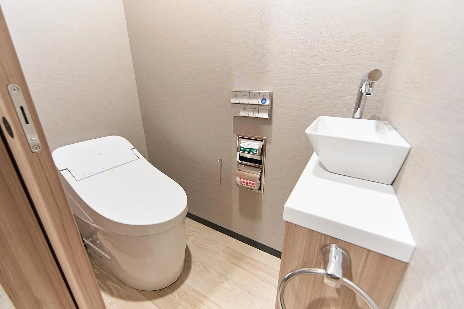Washington R&B Hotel Umeda East Osaka 3*,