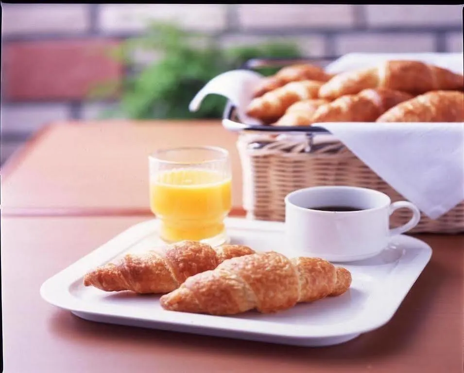 알&비 호텔 우메다히가시 오사카